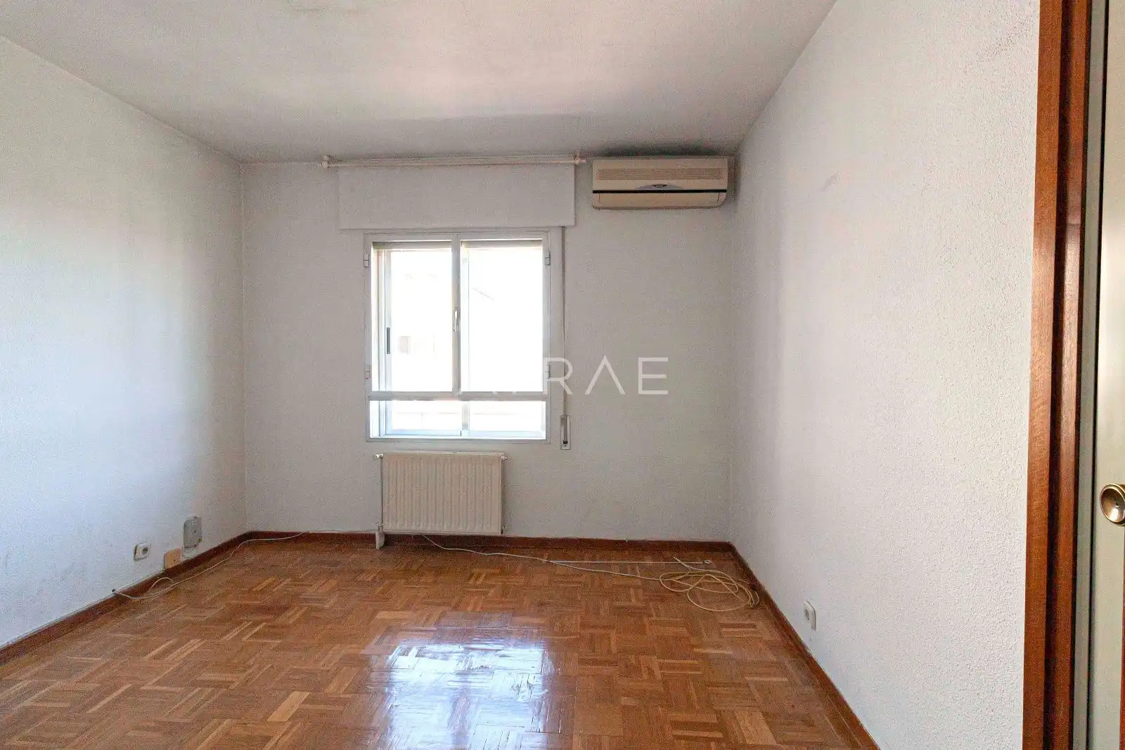 Habitación de Piso en venta en Madrid con Aire acondicionado, Calefacción y Terraza