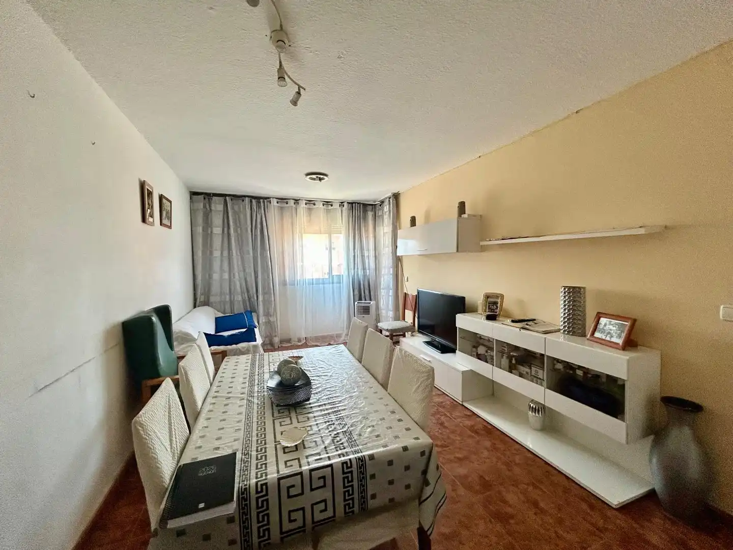 Sala d'estar de Pis en venda en Sant Adrià de Besòs amb Balcó