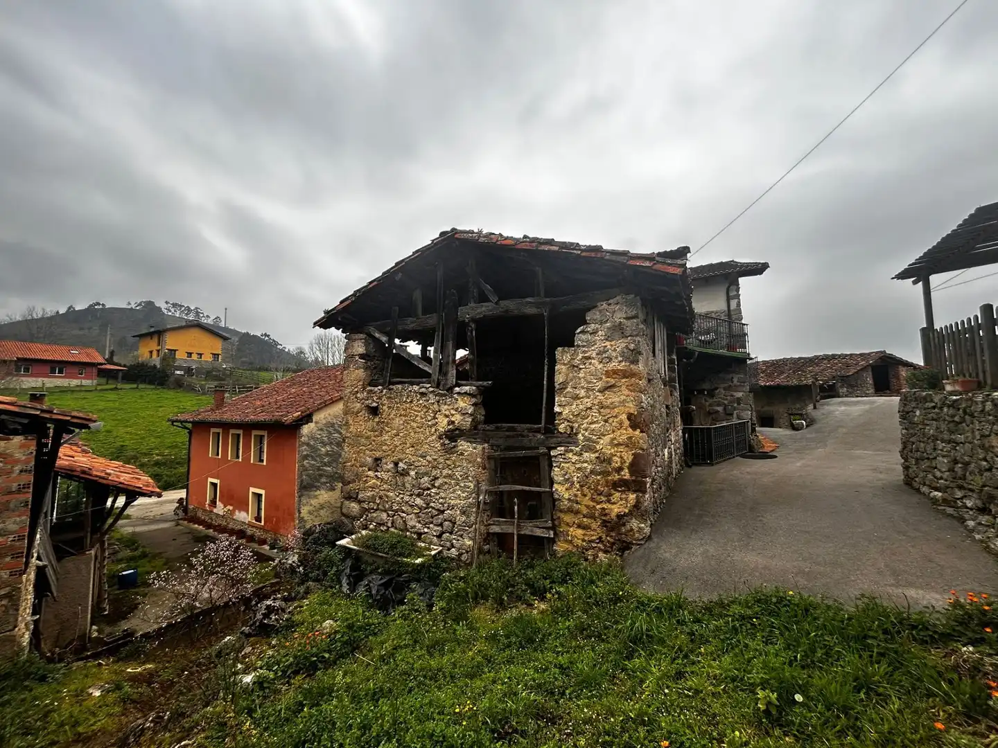 Casa con jardín en venta en Cangas de Onís, imagen 2