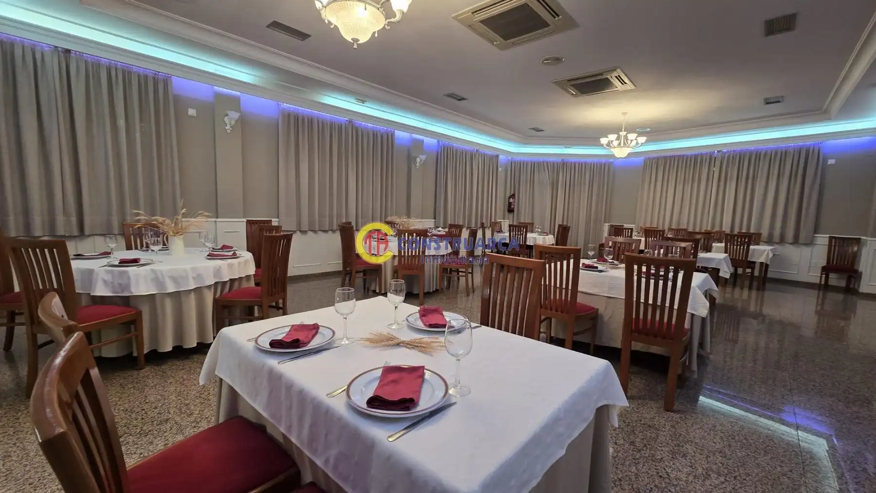 Buildings for sale in La Pueblanueva