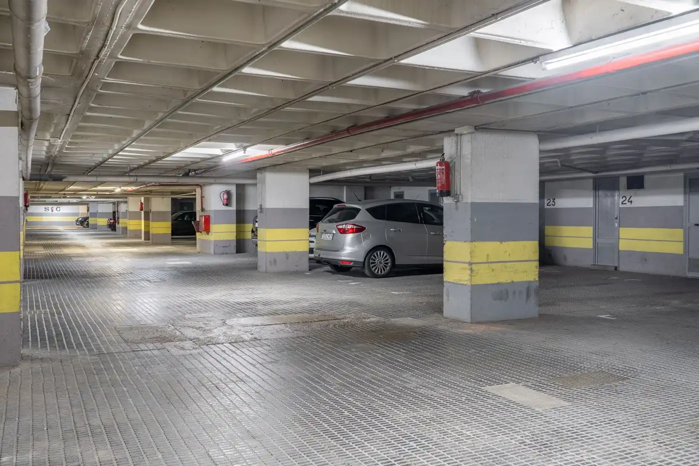 Parking of Garage for rent in Barcelona