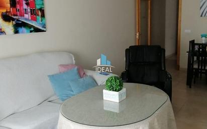 Living room of Flat for sale in Villanueva de la Serena  with Air Conditioner, Storage room and Balcony