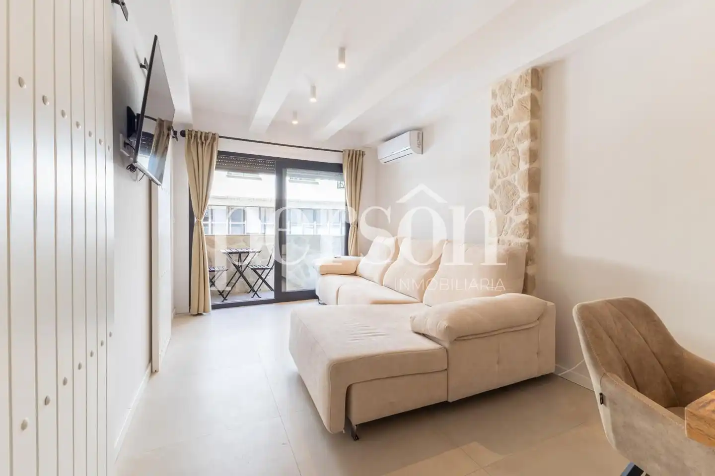 Sala de estar de Piso de alquiler en Valencia con Aire acondicionado, Calefacción y Amueblado