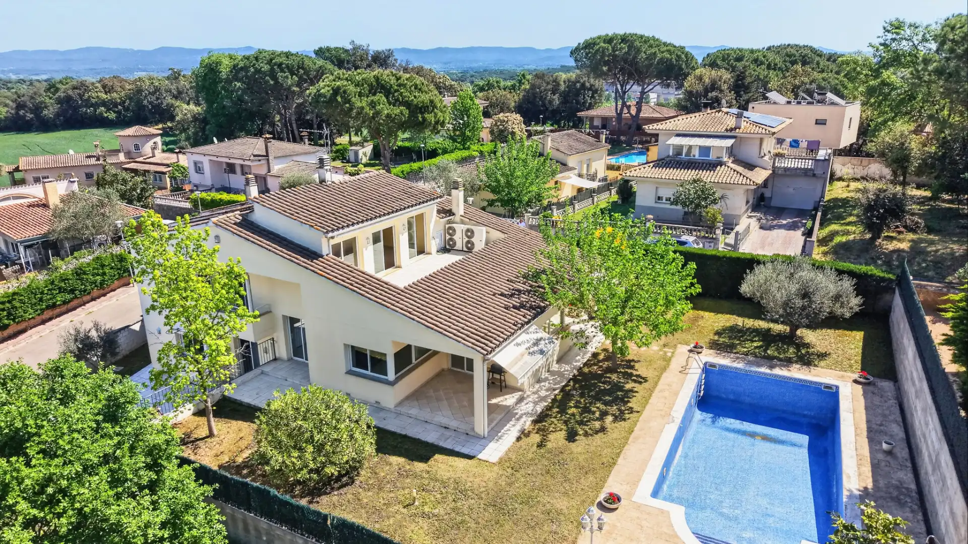 Exterior view of Houses for sale in Aiguaviva  with Air Conditioner, Heating and Private garden