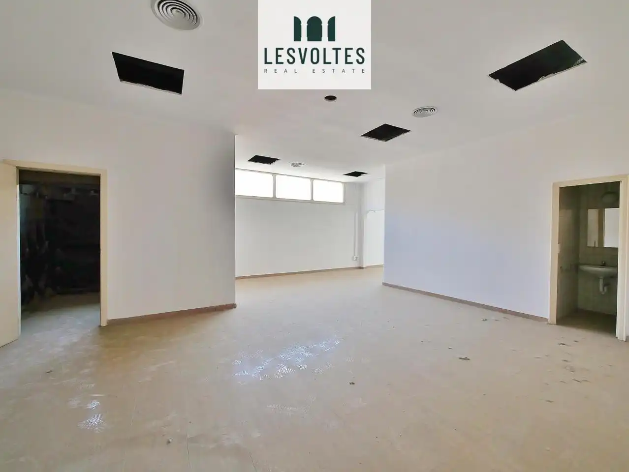 Business premises for sale in Carrer de Bailèn, imagen 17