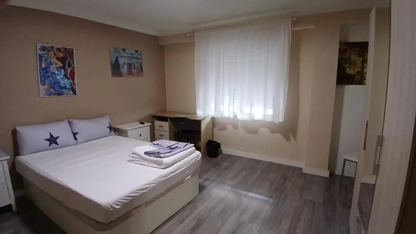 Habitación de Piso en venta en Zaragoza con Calefacción, Terraza y Amueblado
