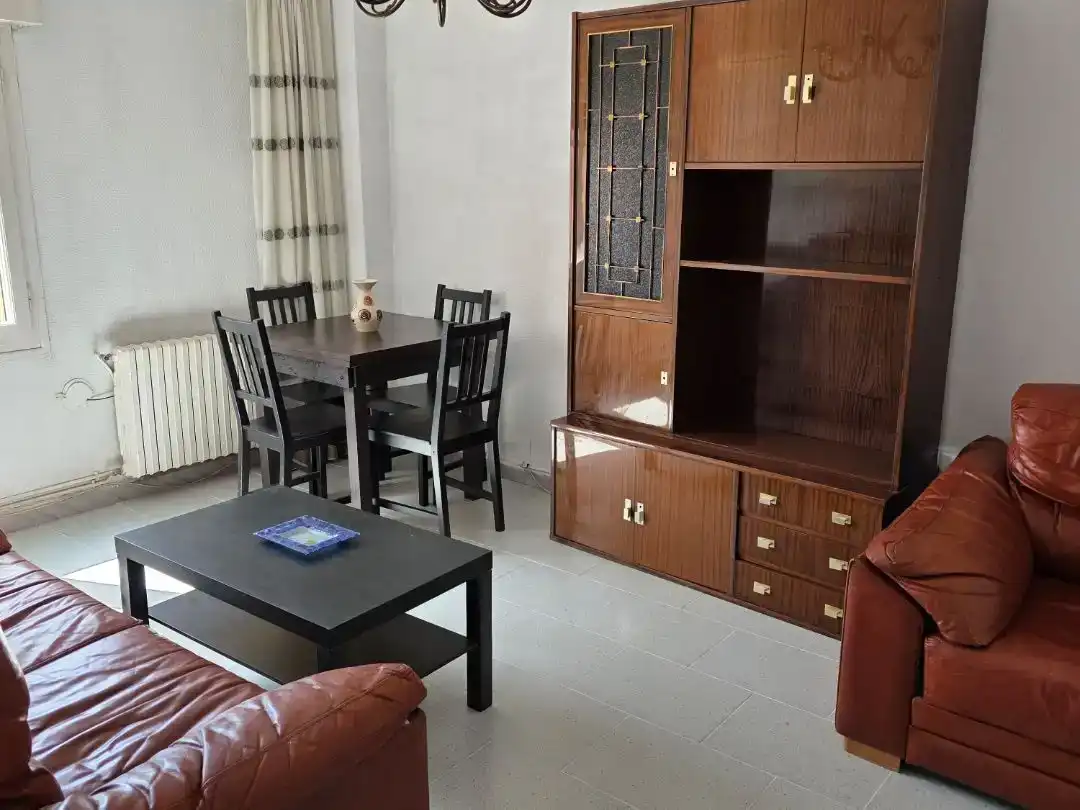 Sala d'estar de Pis en venda en  Zaragoza Capital amb Aire condicionat i Balcó