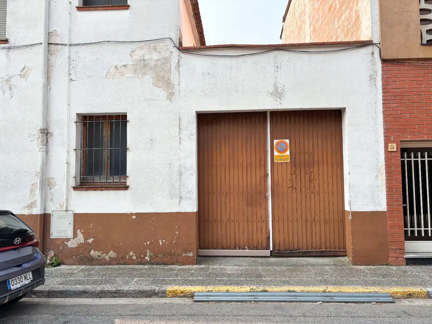 Casa aparellada amb jardí en venda a Carrer de la Barca 3, imagen 5