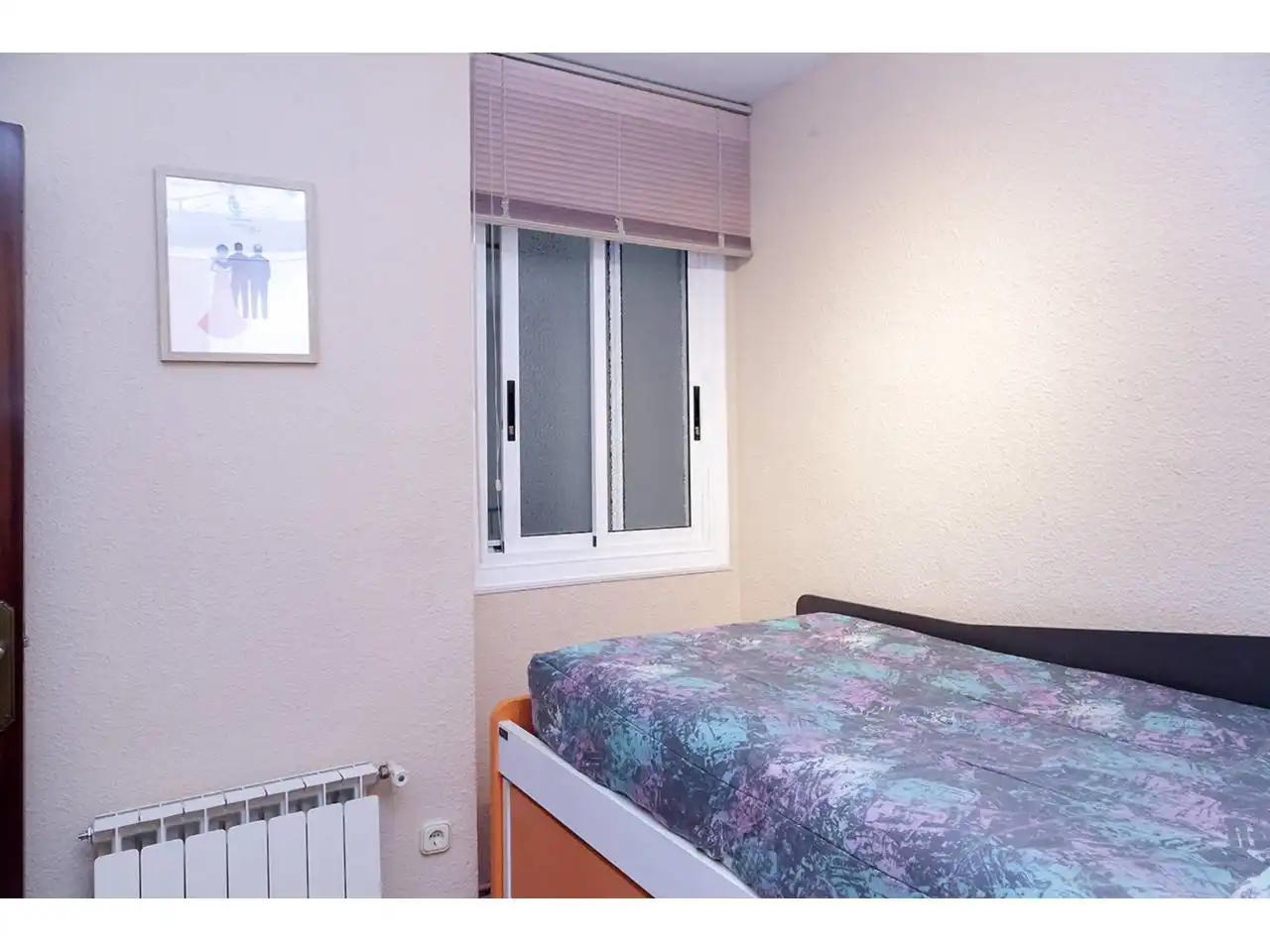 Schlafzimmer von Wohnung zum Verkauf in Barcelona mit Heizung