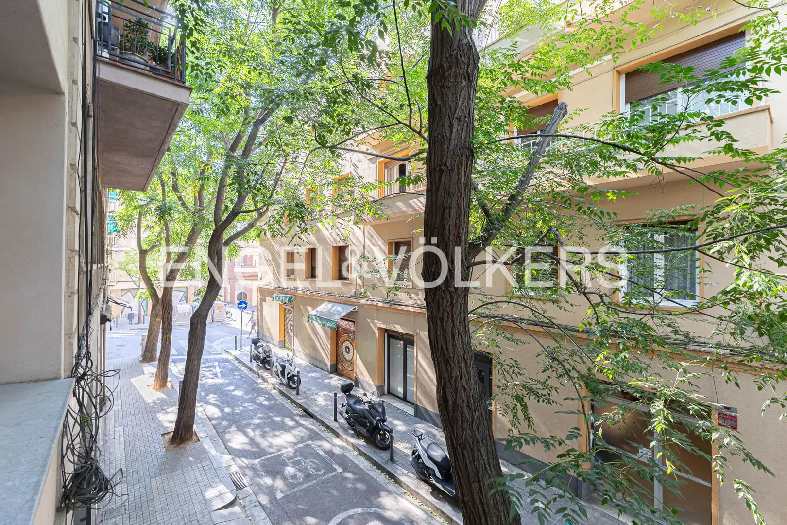 Exterior view of Houses for sale in Barcelona  with Heating and Private garden