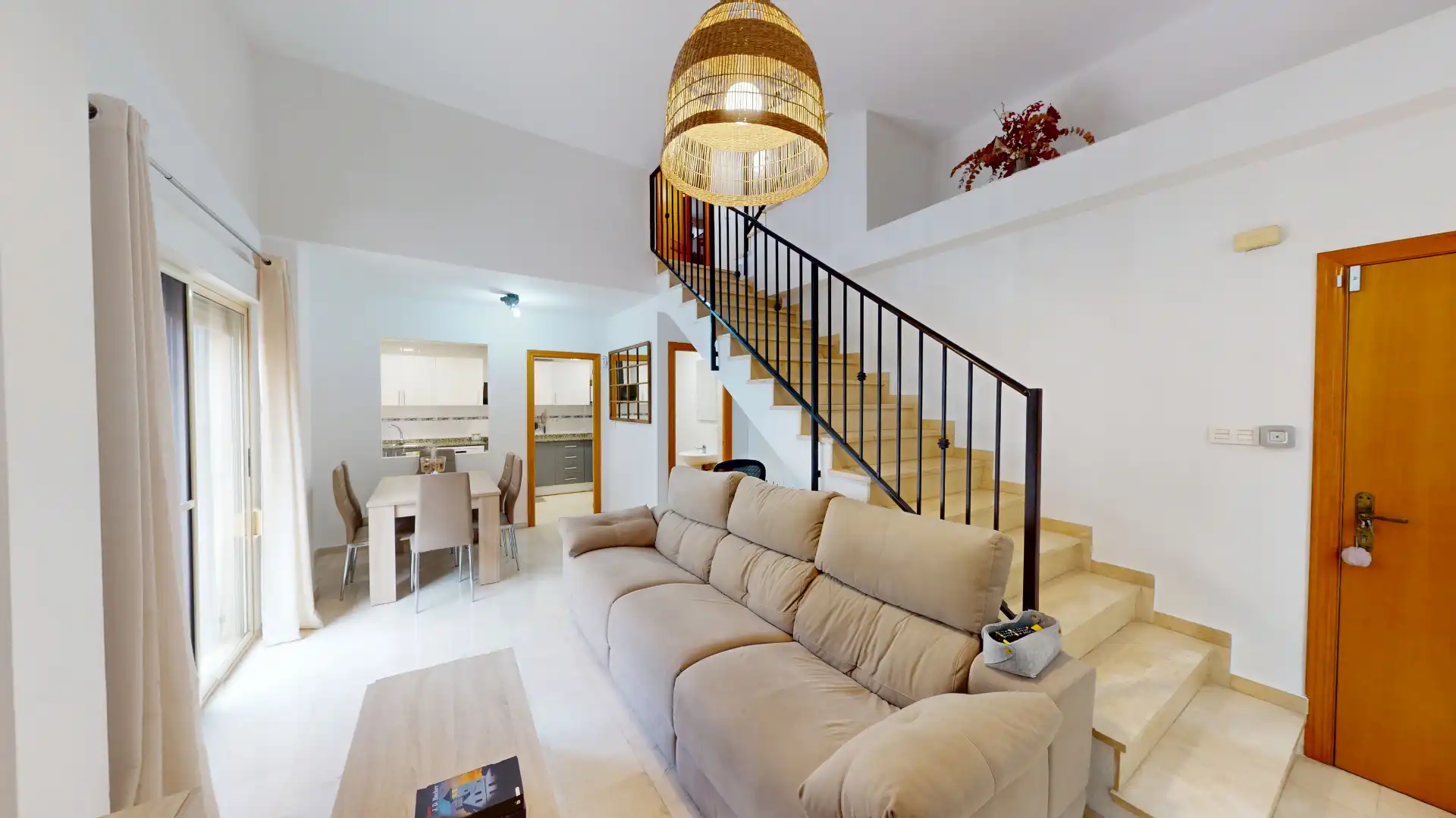 Living room of Detached homes for sale in El Campello  with Air Conditioner, Private garden and Terrace