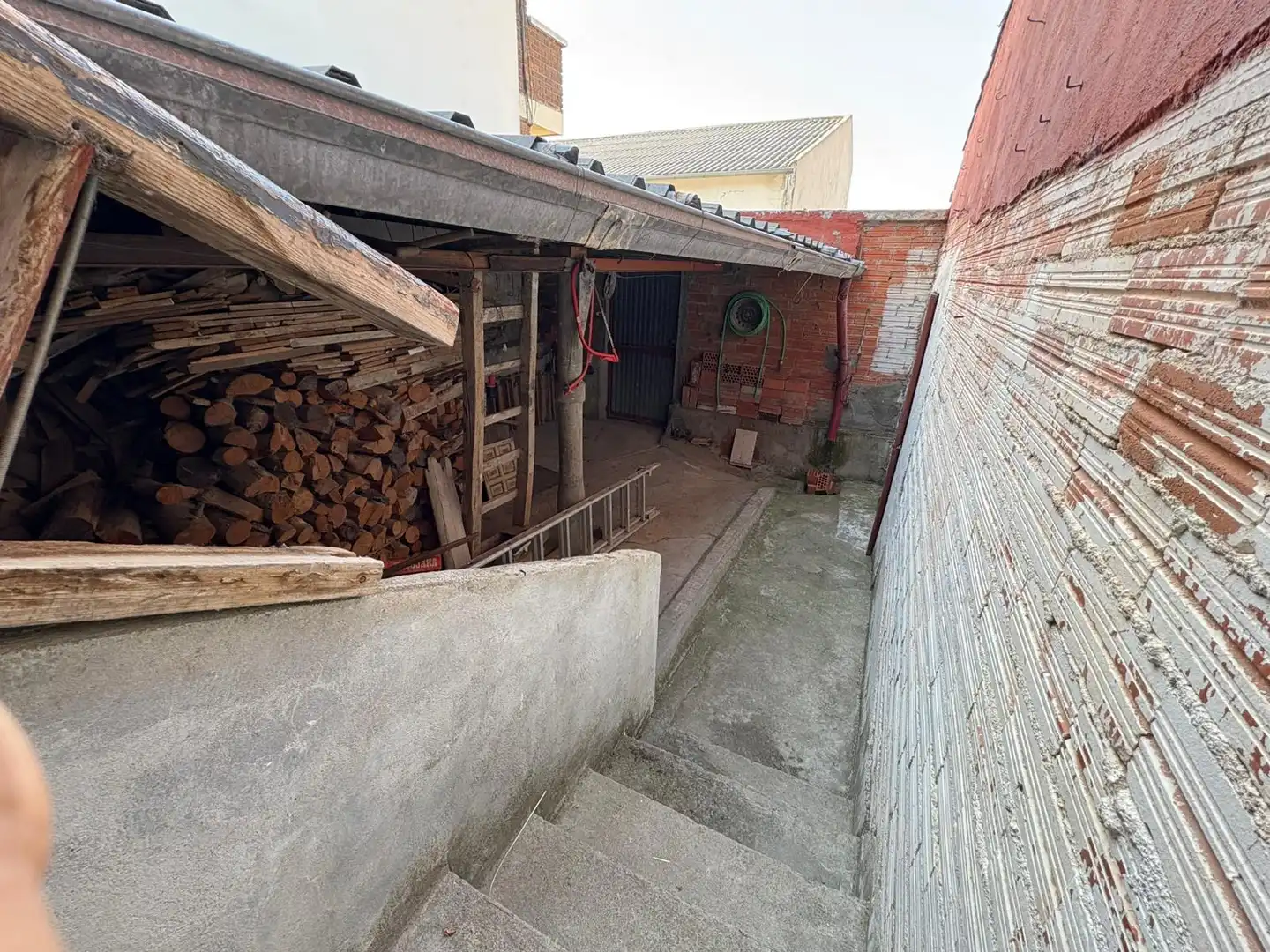 Finca rústica en venta en Fombellida con Calefacción, Terraza y Trastero