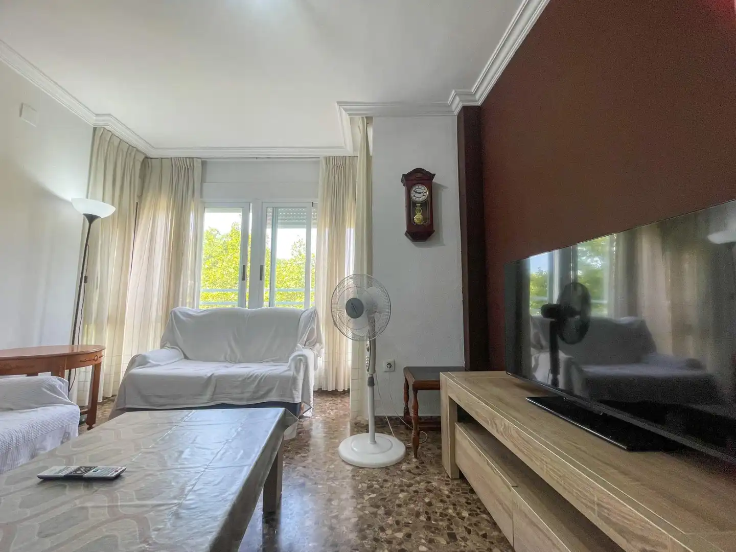 Sala de estar de Piso para compartir en Moncada con Amueblado y Balcón