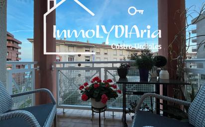 Terrassa de Pis en venda en Castro-Urdiales amb Calefacció, Parquet i Terrassa