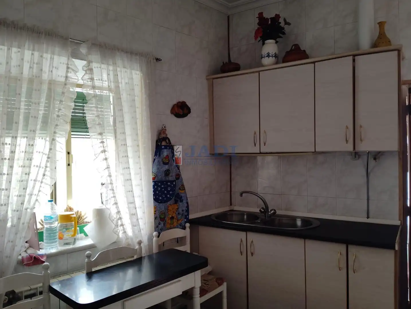 Cuina de Casa o xalet en venda en Almuradiel amb Calefacció, Traster i Moblat