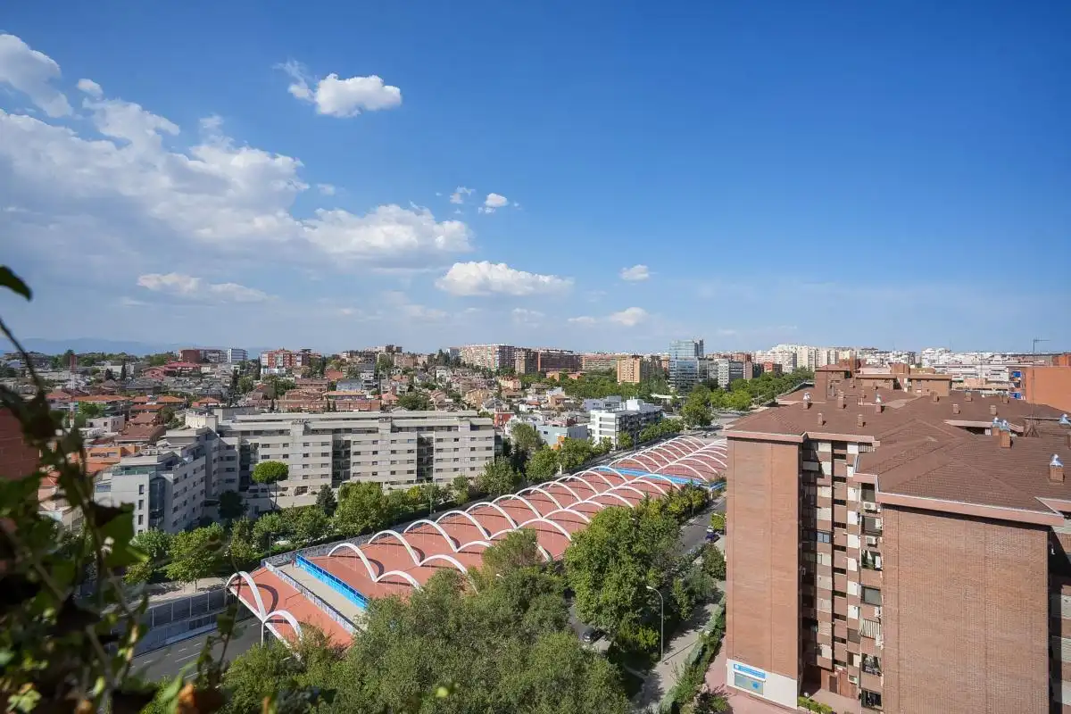 Exterior view of Attic for sale in Madrid  with Air Conditioner, Heating and Private garden