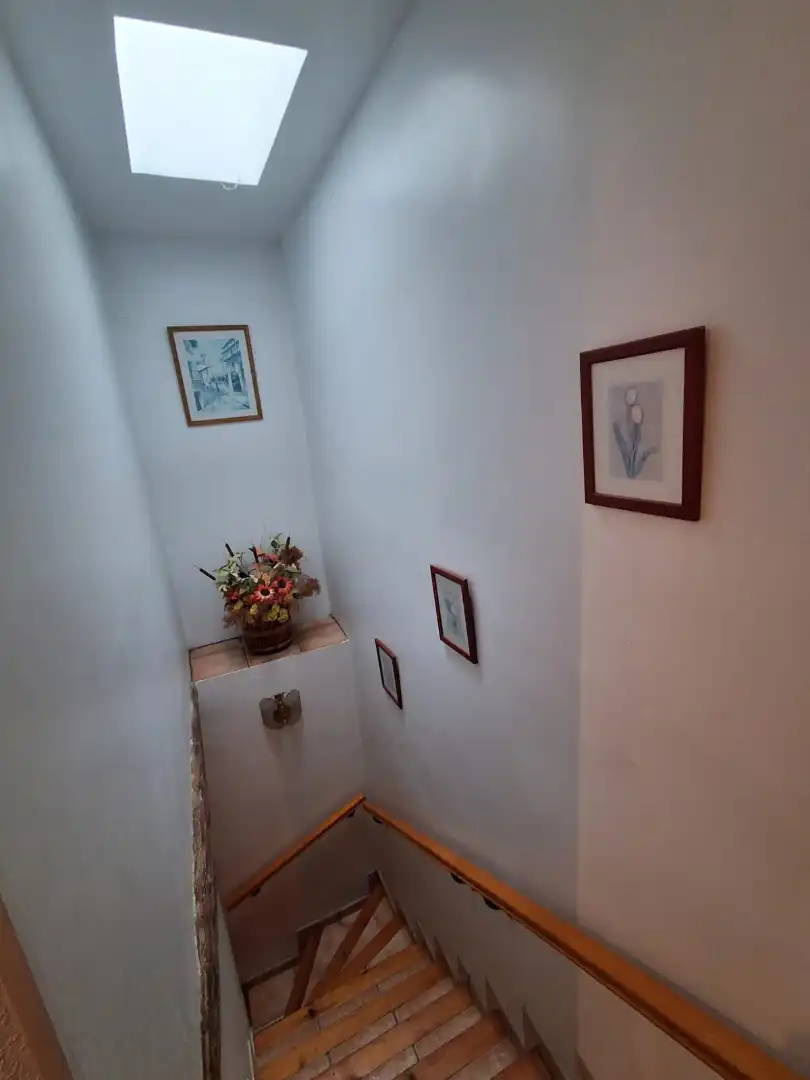 Casa adosada en venta en Eslava con Calefacción, Terraza y Amueblado