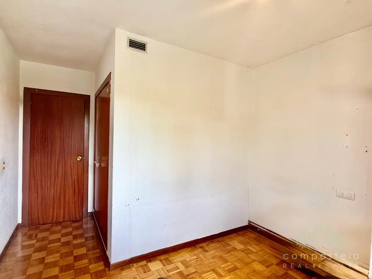 Pis amb ascensor en venda a Rúa Loureiro, imagen 18