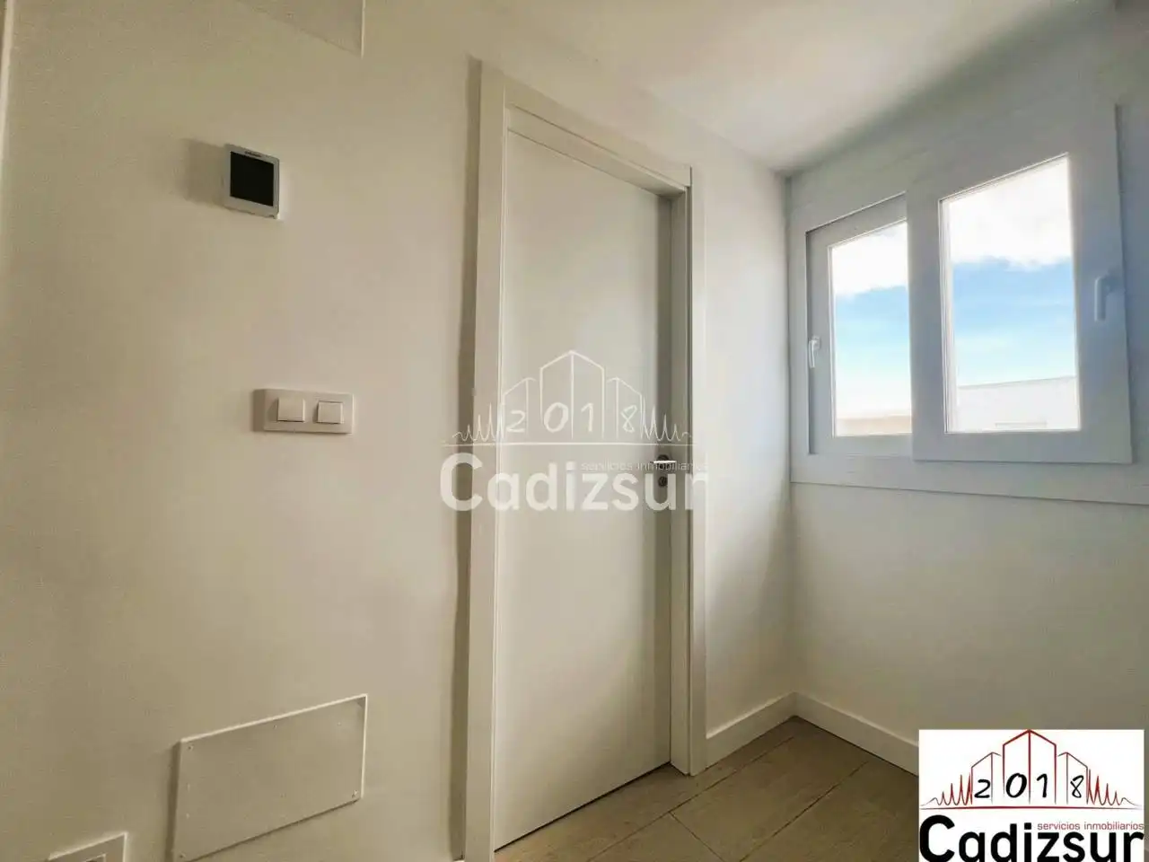 Habitación de Casa adosada en venta en Puerto Real con Aire acondicionado, Calefacción y Jardín privado