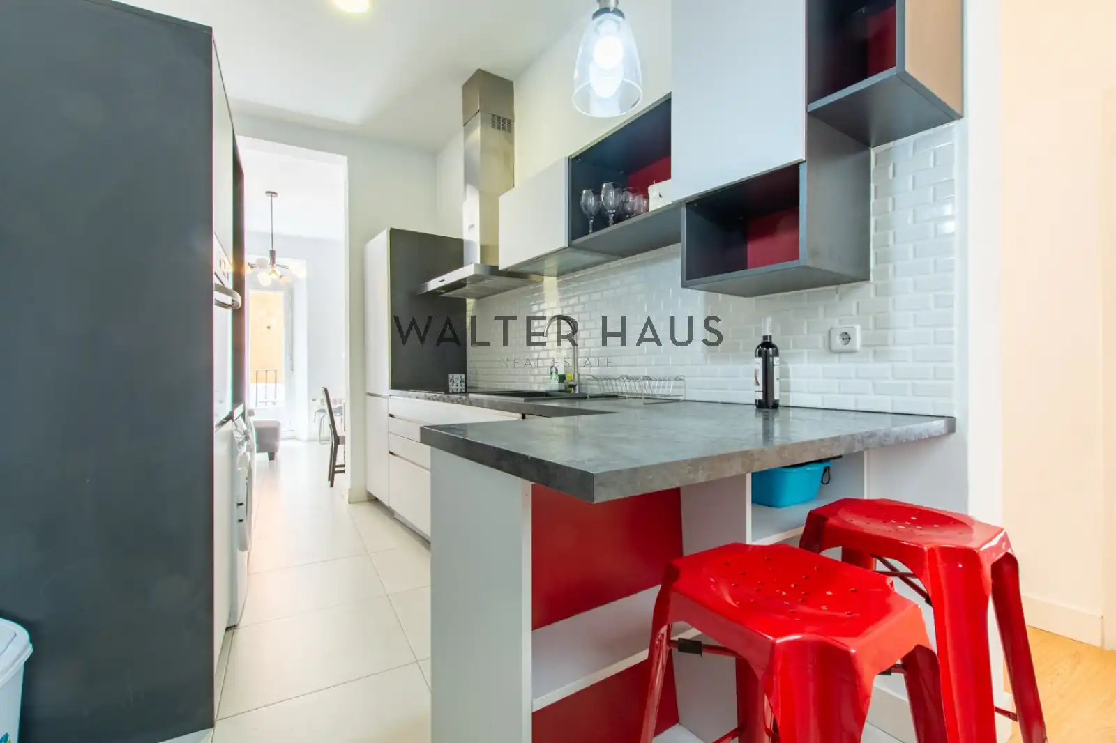 Piso con terraza en venta en Calle de la Luna, imagen 10