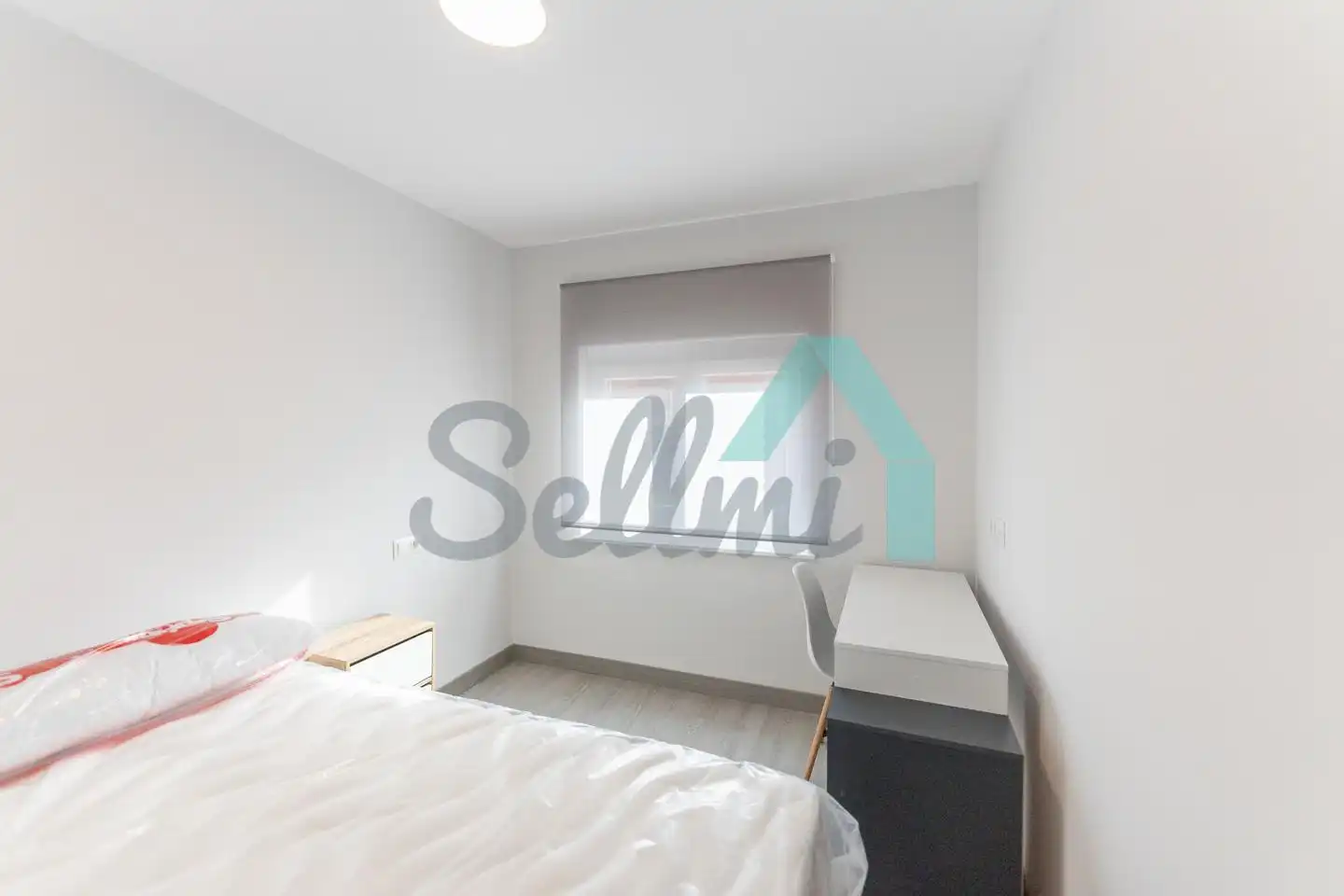 Bedroom of Flat for share in Oviedo   with Heating, Furnished and Internet