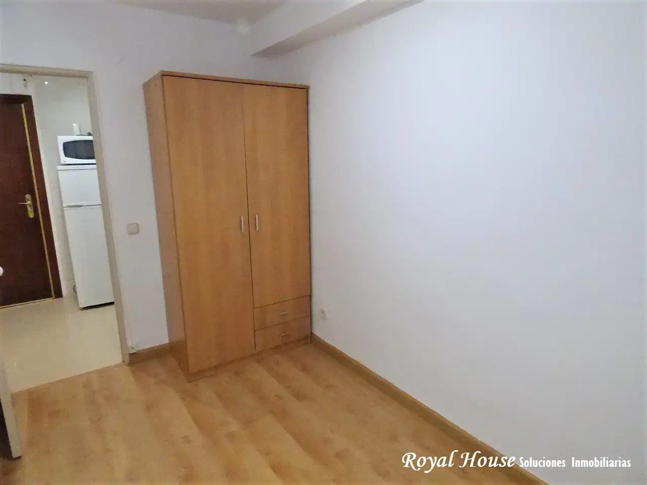 Habitación de Apartamento en venta en Collado Villalba con Calefacción y Piscina comunitaria