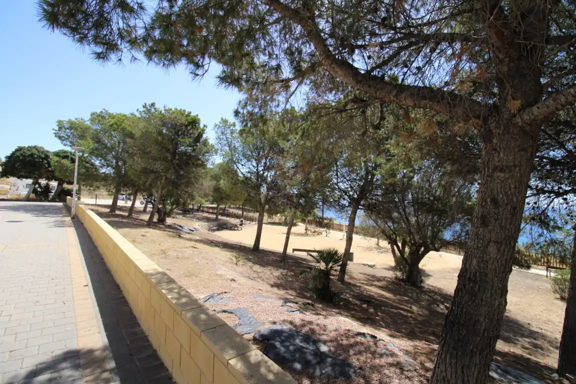 Außenansicht von Wohnung zum Verkauf in Villajoyosa / La Vila Joiosa mit Klimaanlage, Terrasse und Abstellraum