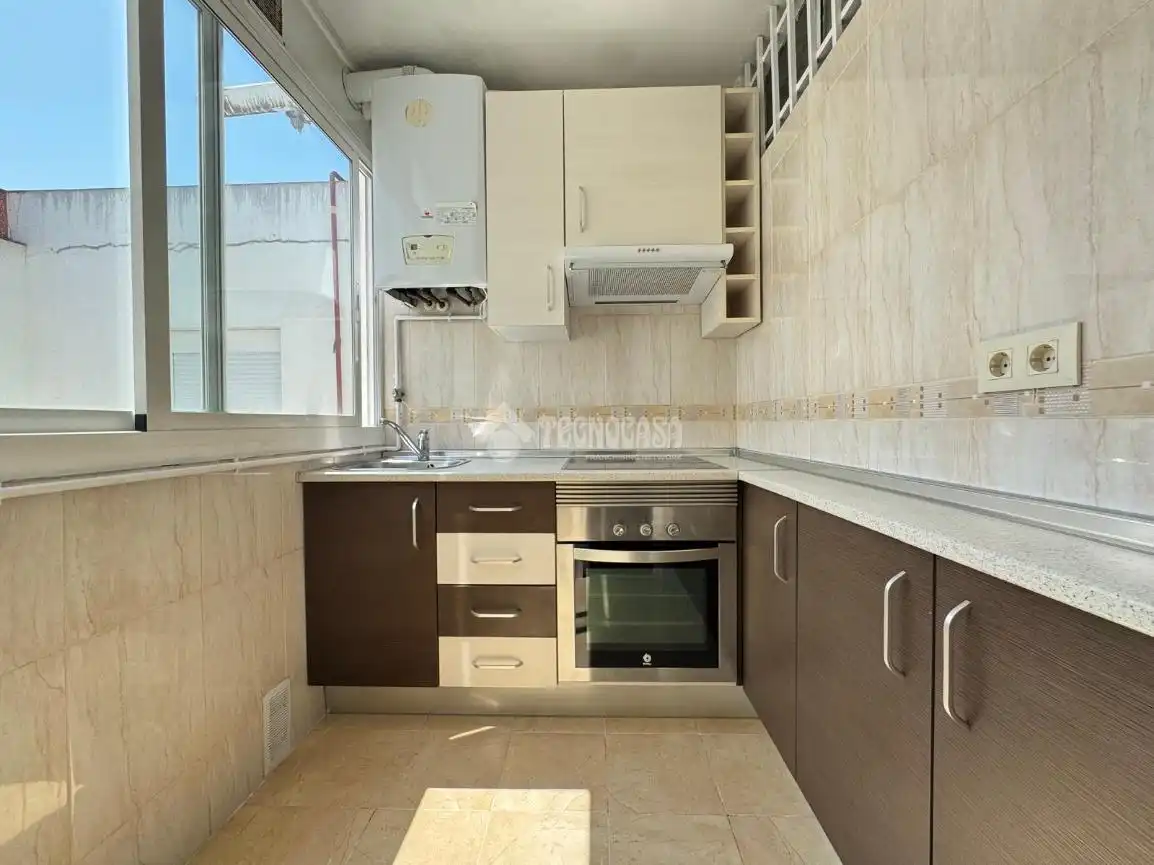 Cocina de Piso en venta en Alcobendas con Calefacción, Parquet y Alarma
