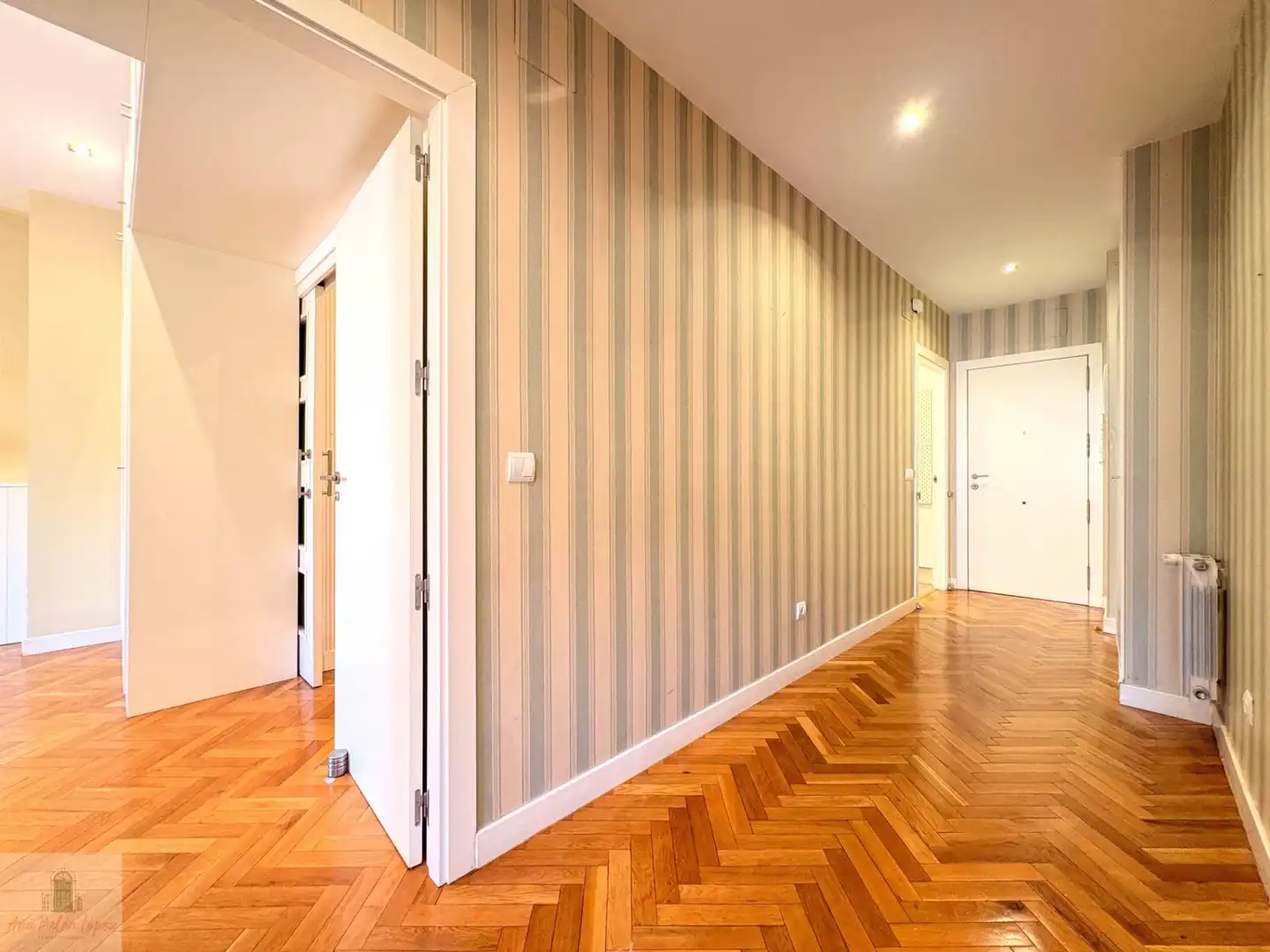 Flat for rent in Badajoz  with Air Conditioner and Heating