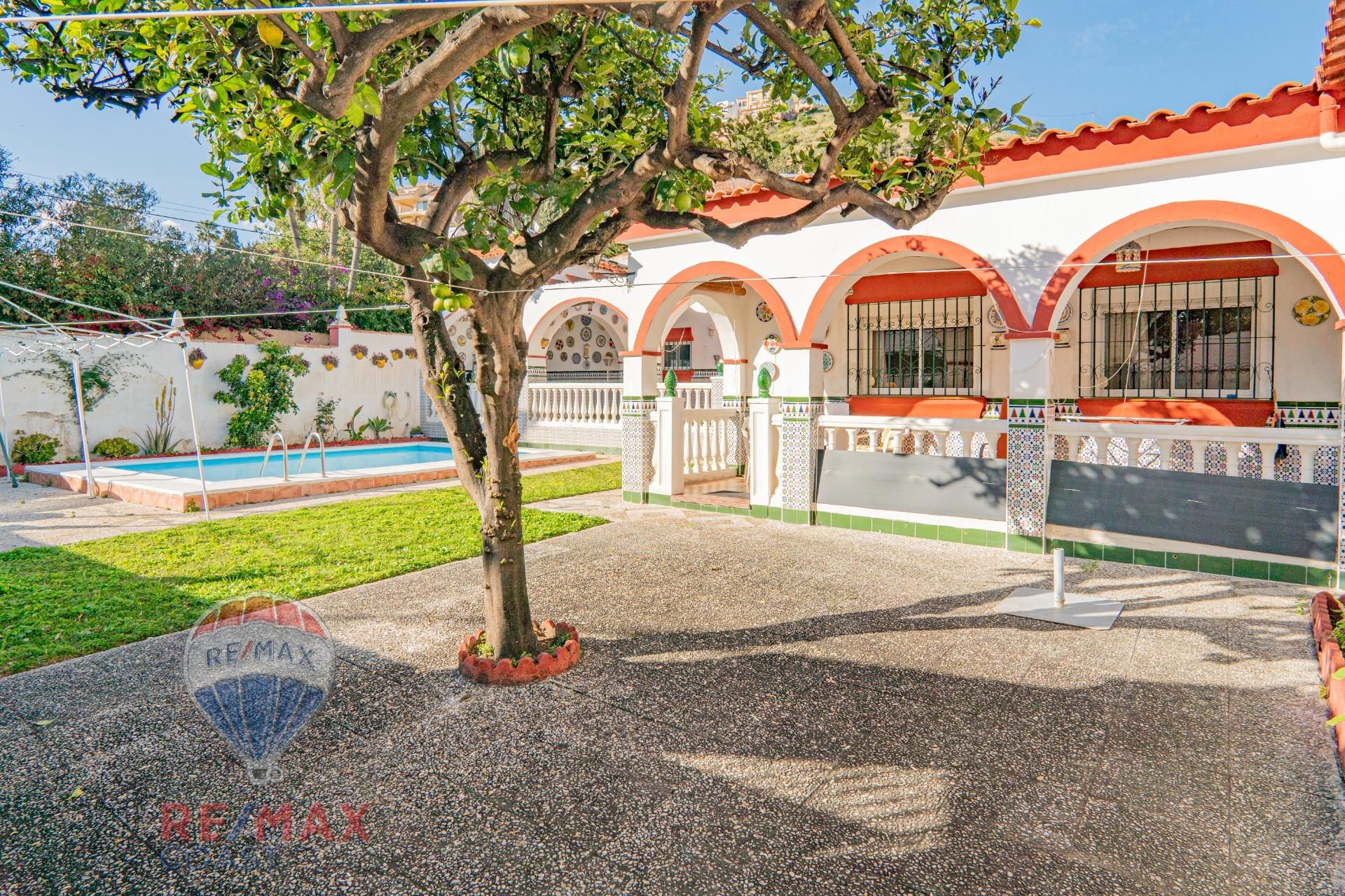 Jardí de Casa o xalet en venda en Rincón de la Victoria amb Jardí privat, Terrassa i Piscina