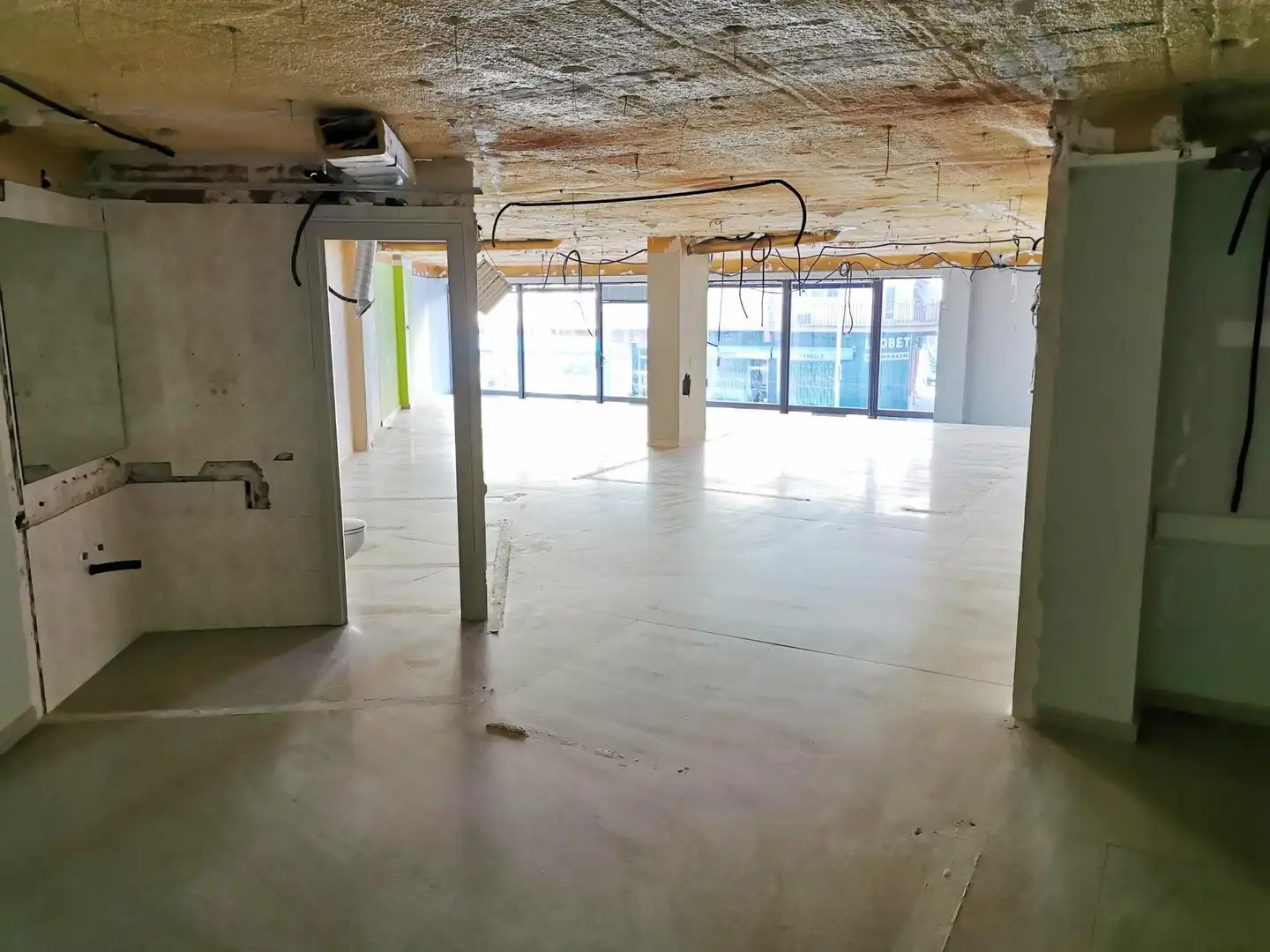 Business premises to rent in de Domènec Cardenal 54, imagen 9