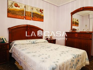 Flat with lift for sale in Algirós