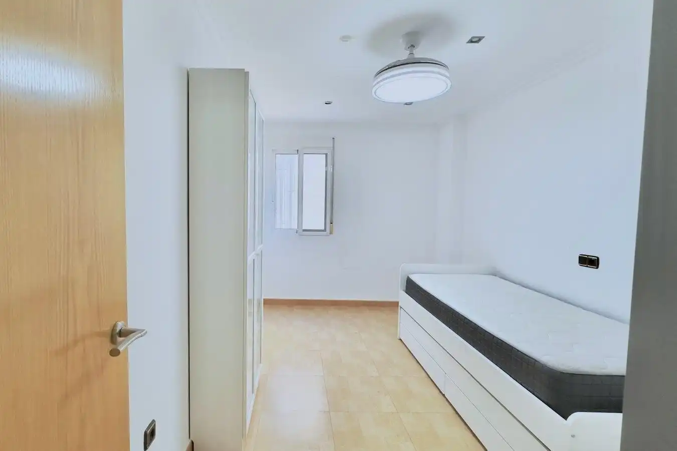 Bedroom of Attic for sale in Torrevieja  with Air Conditioner, Heating and Furnished