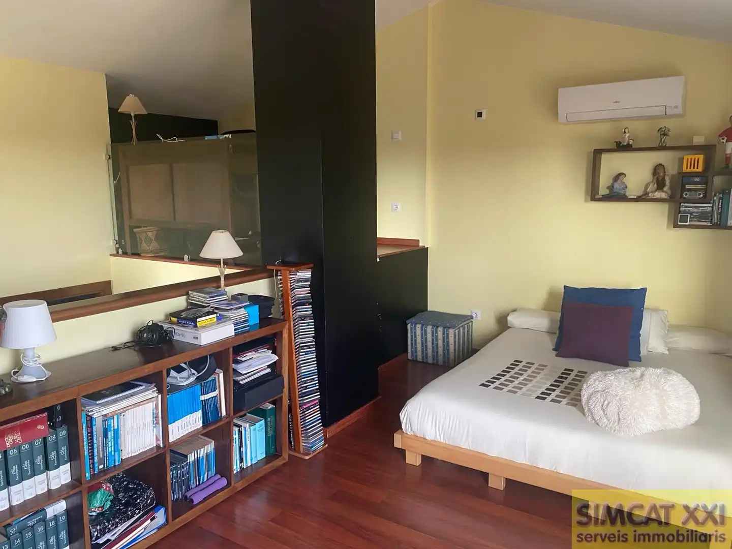 Habitación de Casa adosada en venta en Navata con Aire acondicionado, Calefacción y Parquet