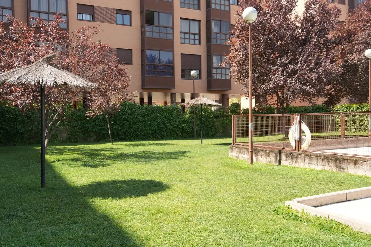 Piso de alquiler en Calle de Pirra, Rejas