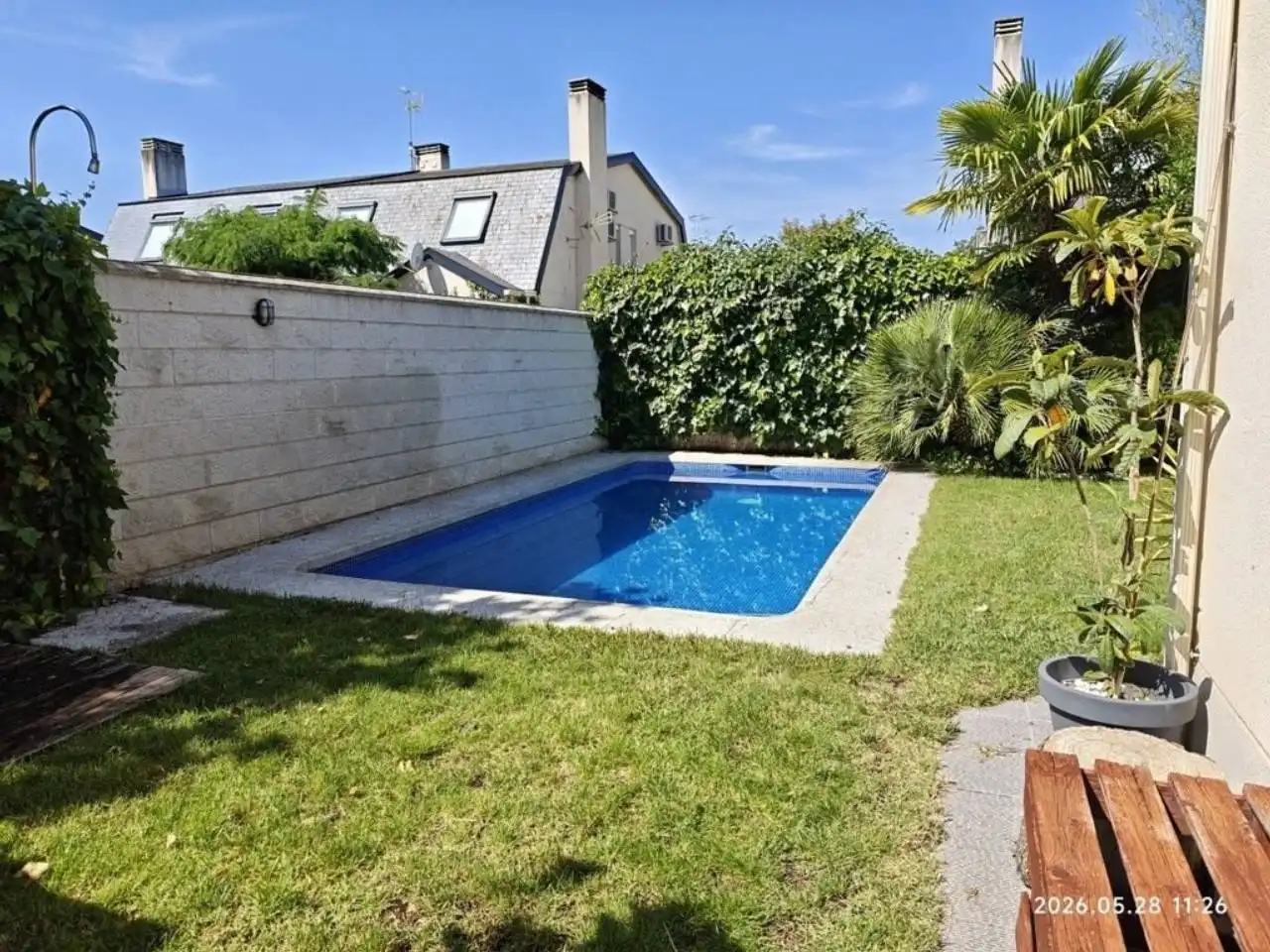 Piscina de Casa adosada en venta en Aranjuez con Calefacción, Trastero y Amueblado