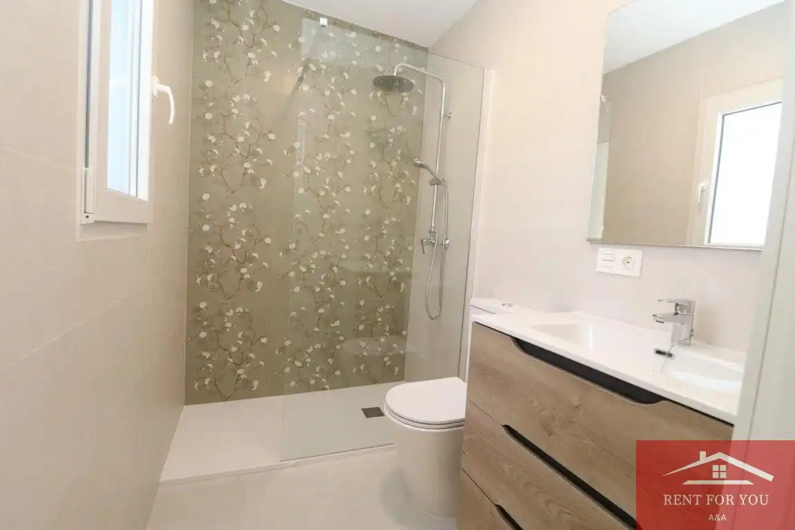Badezimmer von Maisonette zur Miete in Alhaurín El Grande mit Klimaanlage und Terrasse
