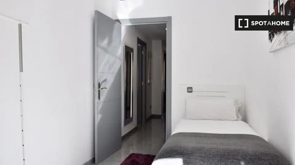 Flat with terrace to rent in Eixample, imagen 14