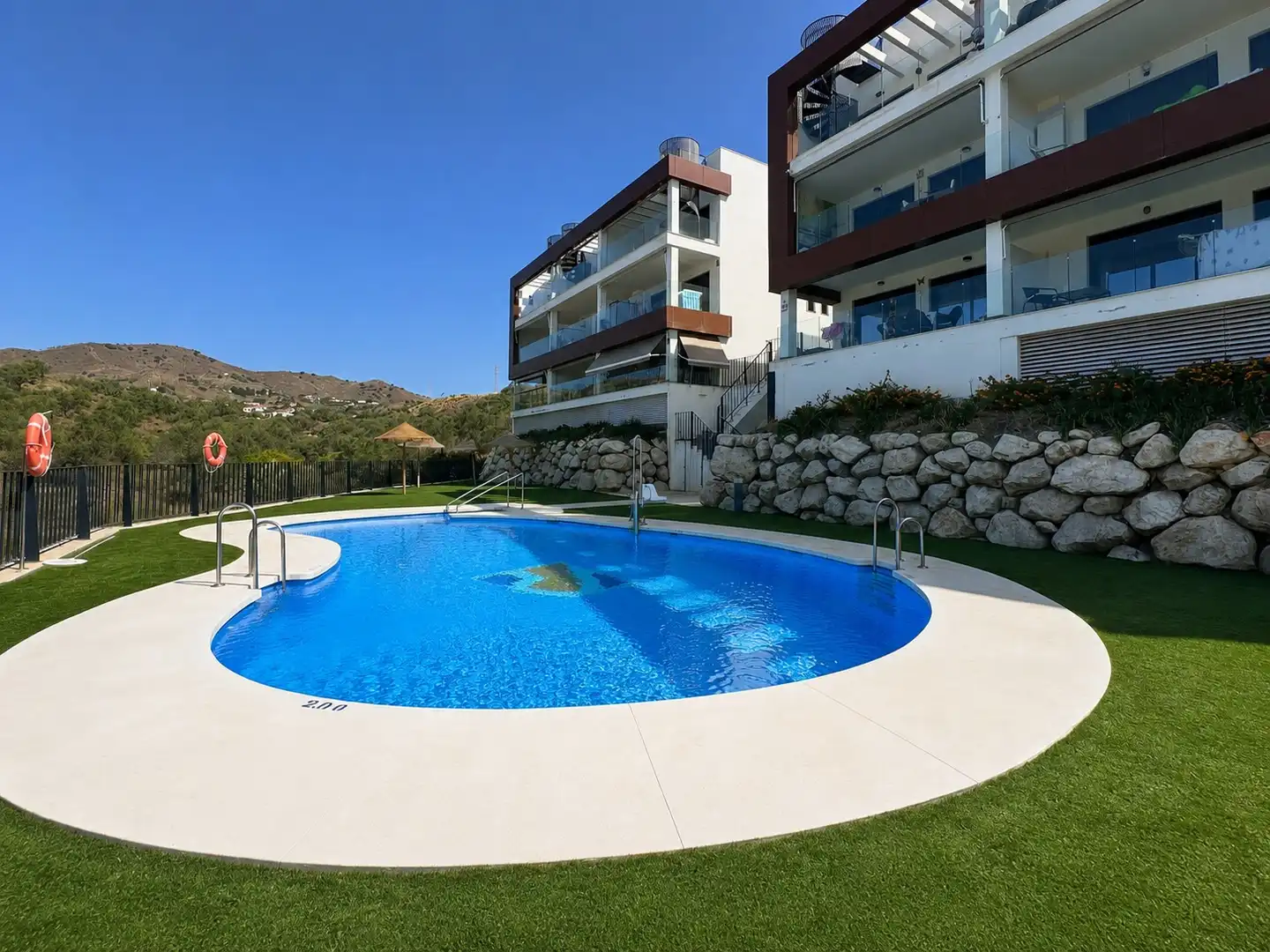 Piscina de Piso en venta en Vélez-Málaga con Aire acondicionado, Calefacción y Terraza