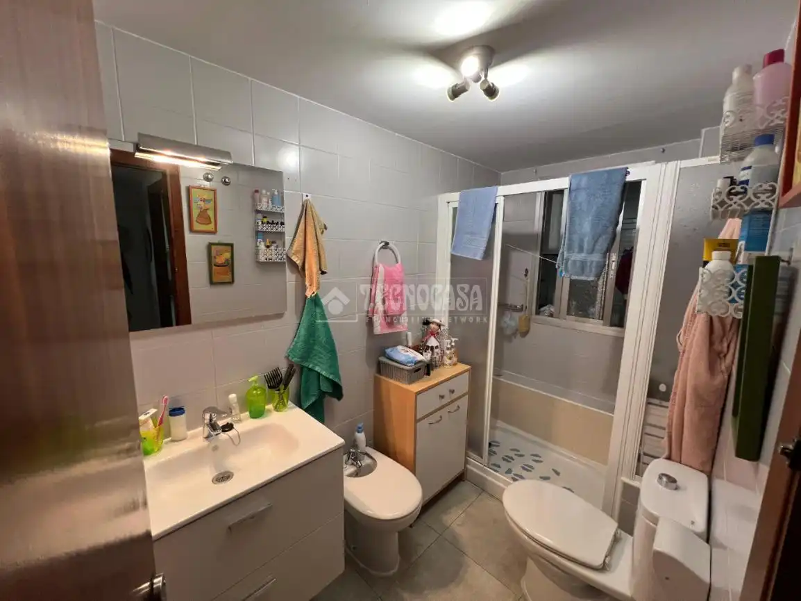 Baño de Piso en venta en Almería