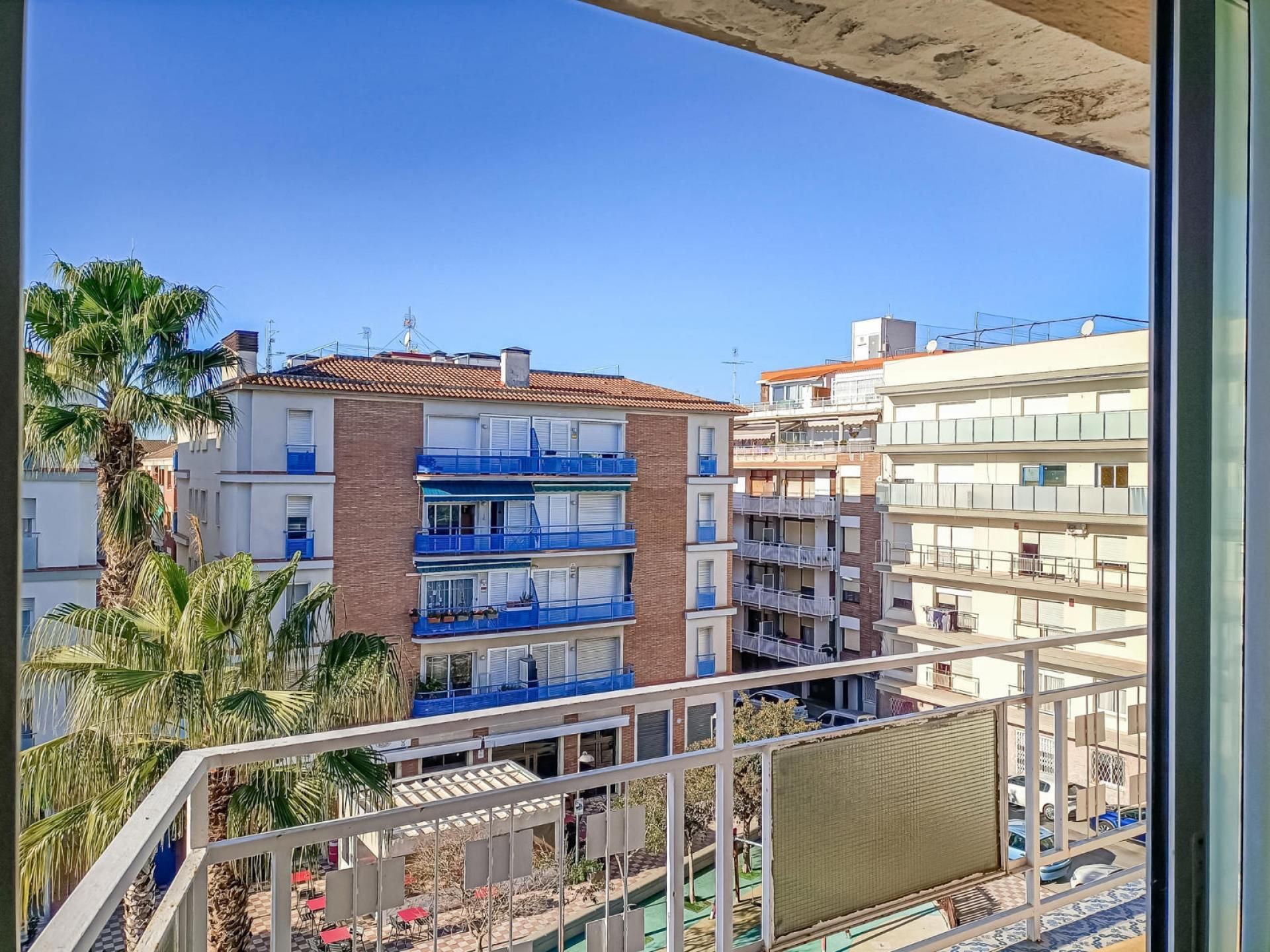Exterior view of Flat for sale in Pineda de Mar  with Terrace and Balcony