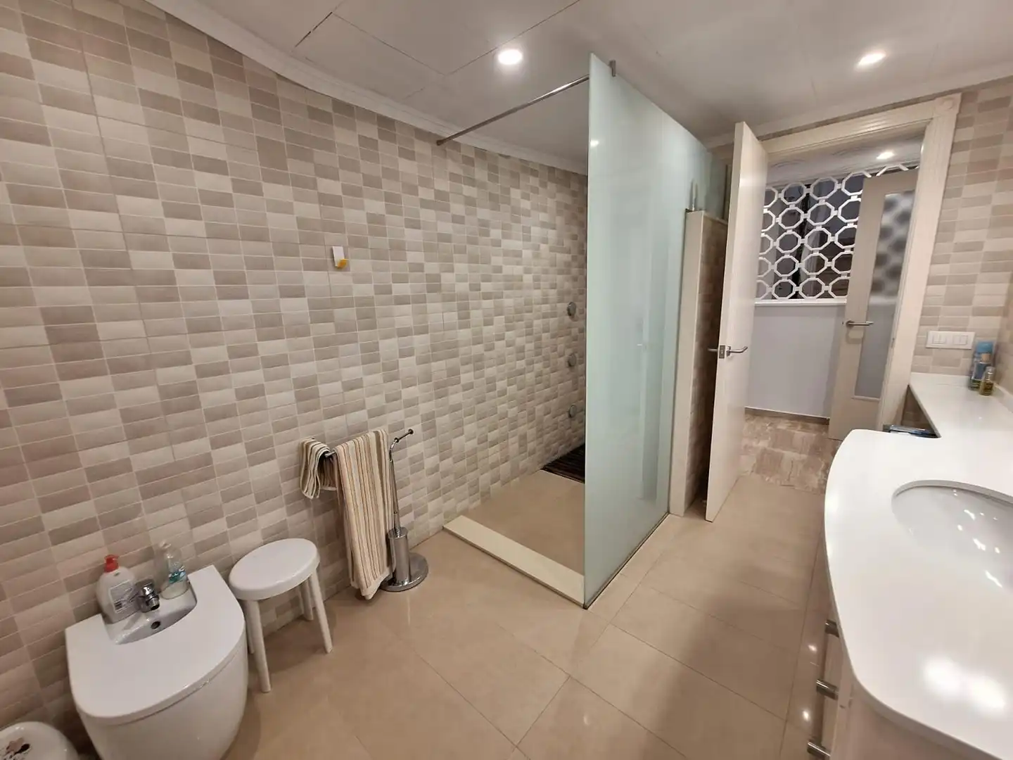 Baño de Casa o chalet en venta en Castellar del Vallès con Jardín privado, Terraza y Trastero