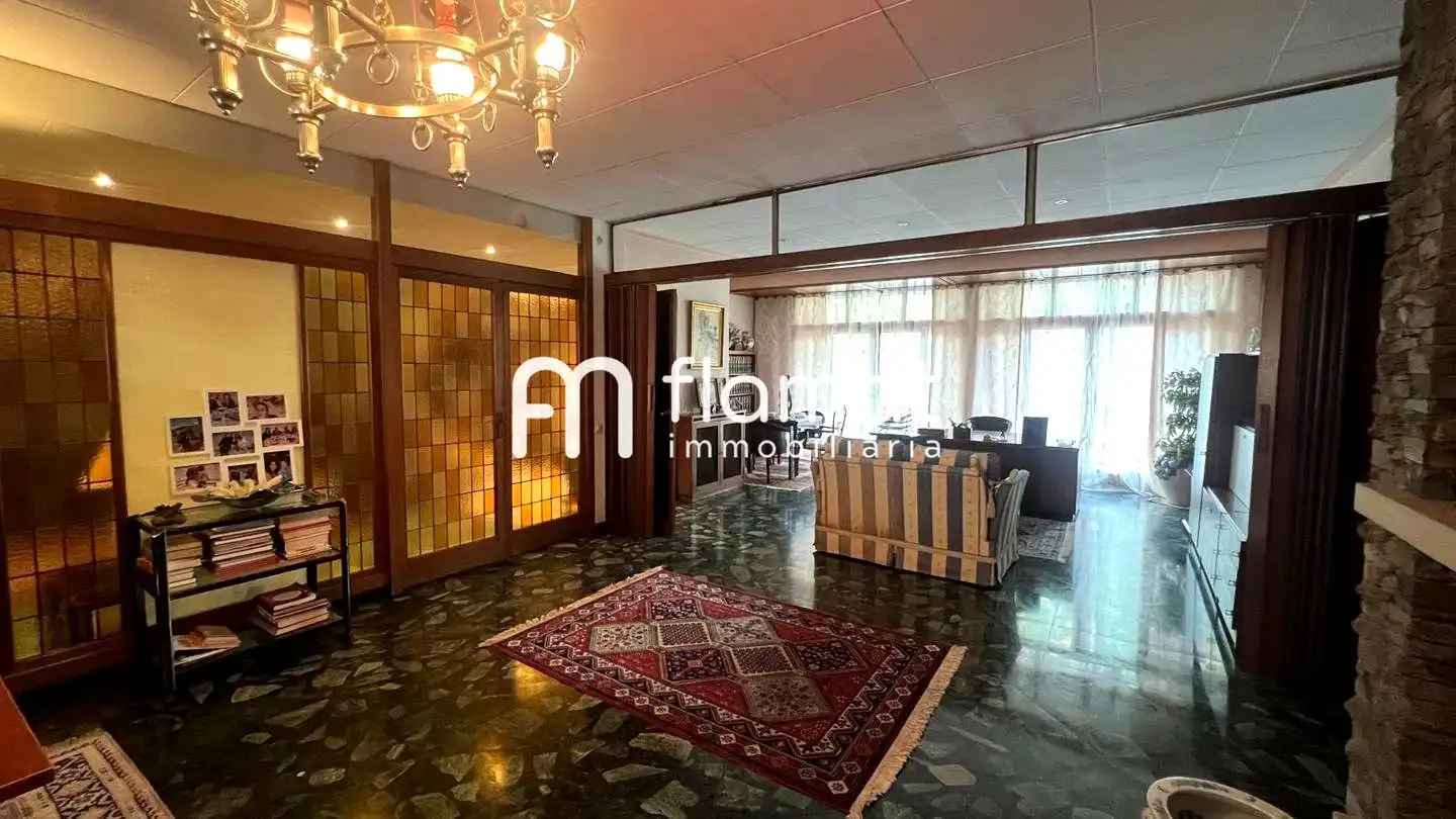 Sala de estar de Casa o chalet en venta en Barcelona