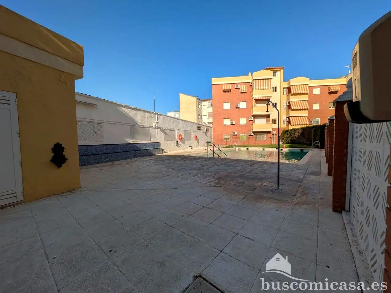 Vista exterior de Planta baja de alquiler en Linares con Aire acondicionado y Amueblado
