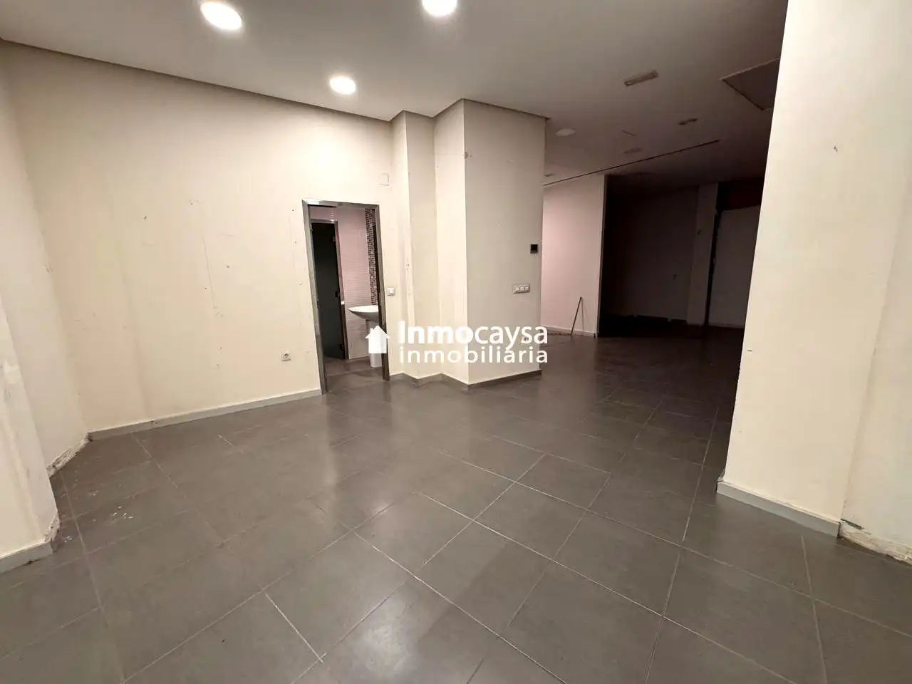 Local comercial de lloguer a Xàtiva, imagen 4