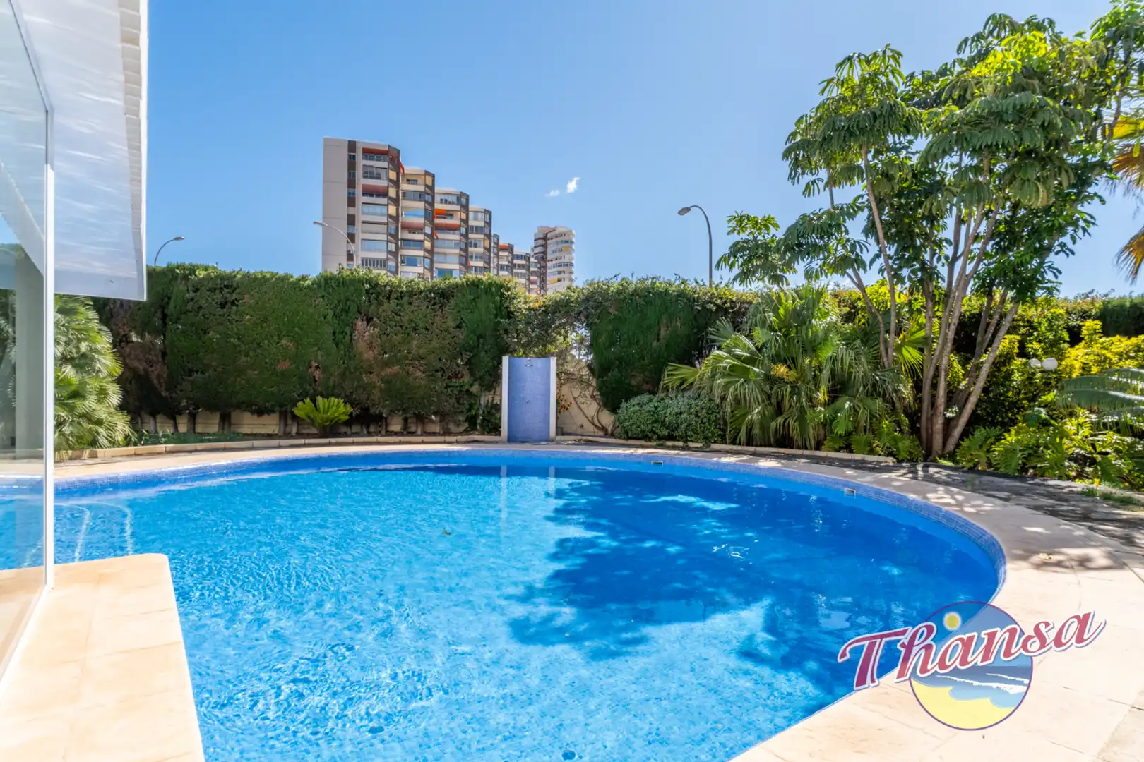Piscina de Casa o chalet en venta en Alicante / Alacant con Aire acondicionado, Calefacción y Jardín privado