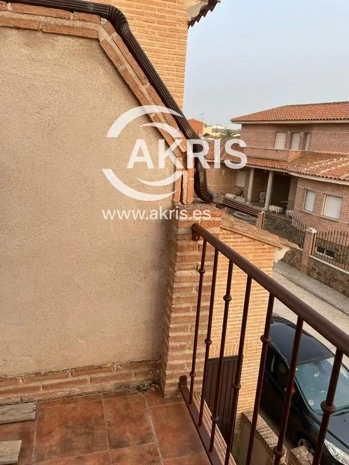 Casa o xalet en venda a Calle Lérida, Polán