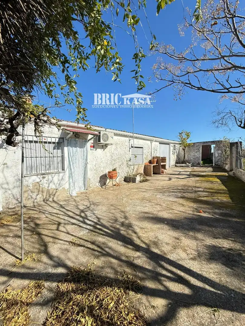 Exterior view of Houses for sale in Cáceres  with Air Conditioner, Terrace and Storage room