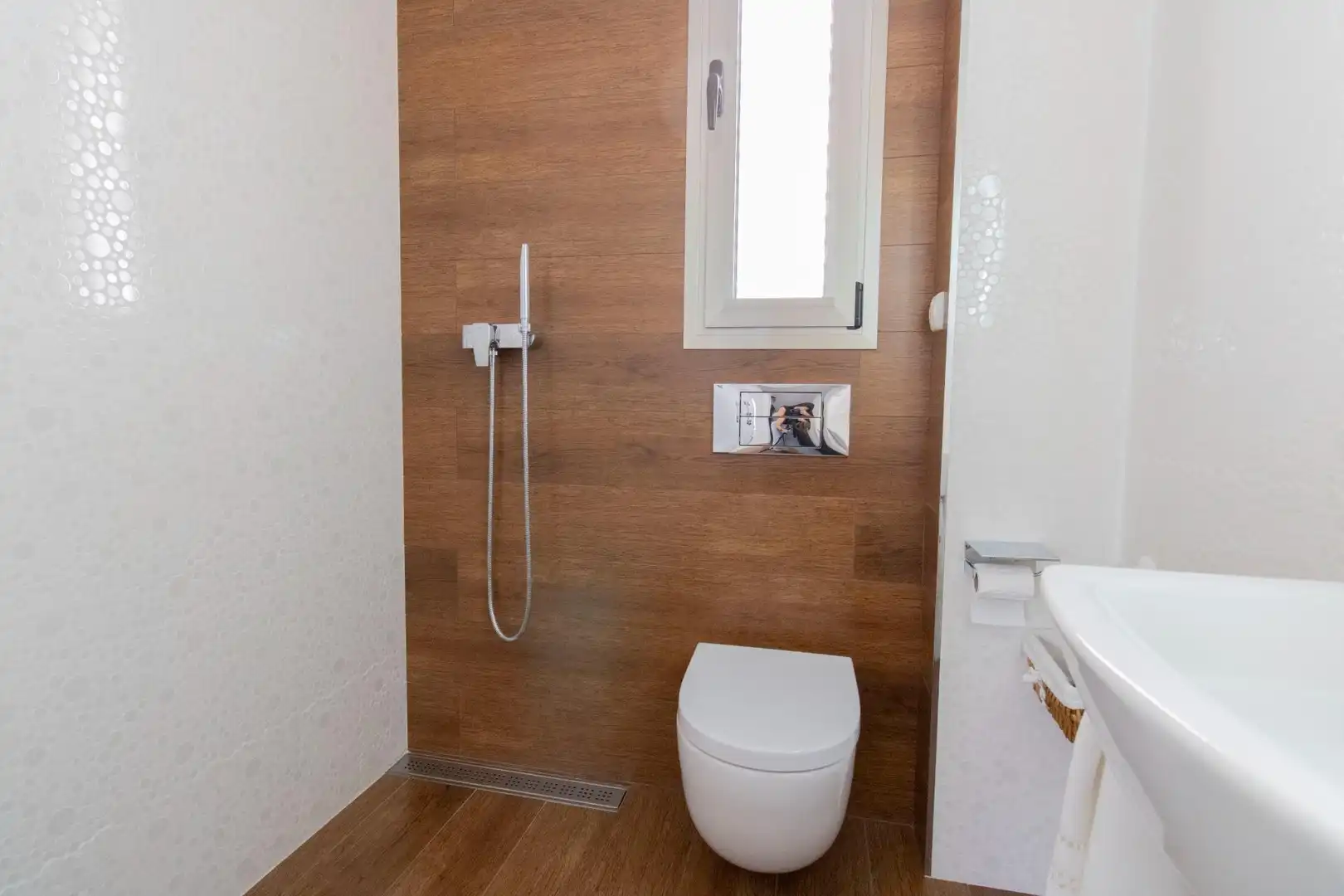 Bathroom of Houses for sale in Quart de Poblet