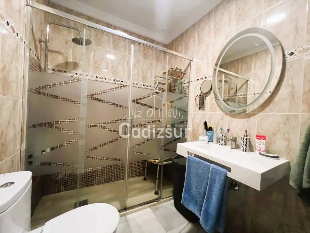 Baño de Piso en venta en Cádiz con Balcón